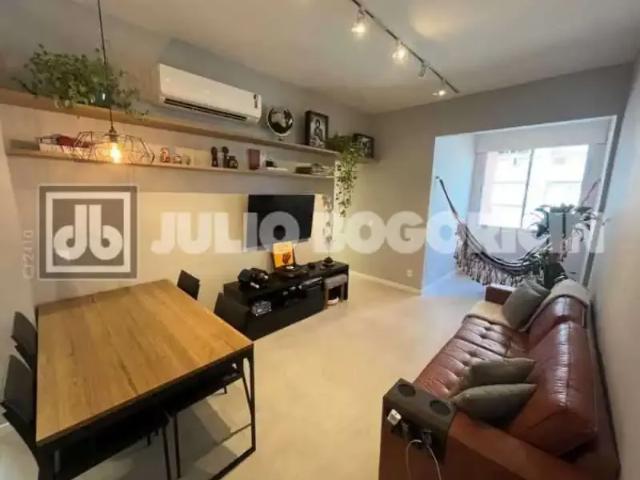 Apartamento para Venda em Rio de Janeiro/RJ Leblon 2 Quartos