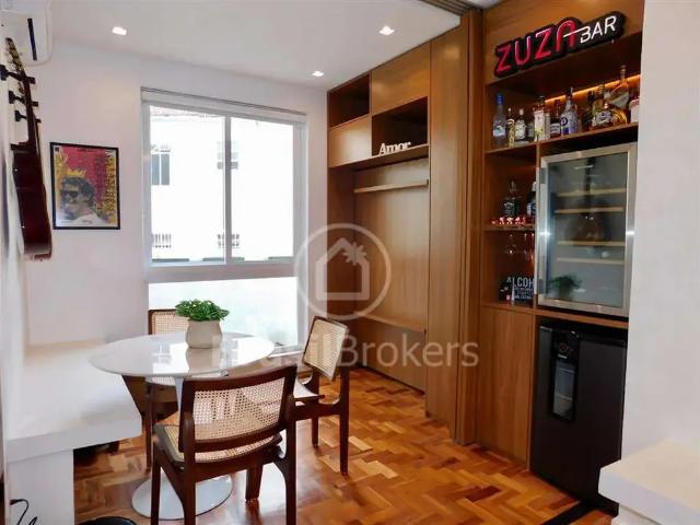 Apartamento para Venda em Rio de Janeiro/RJ Leblon 2 Quartos