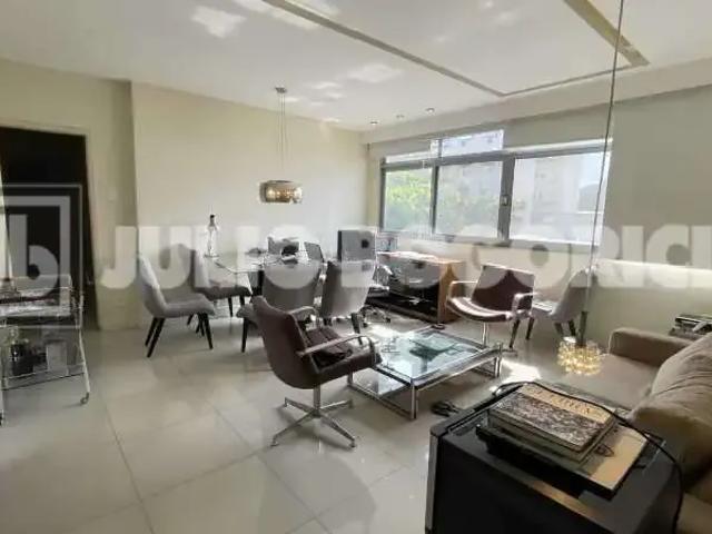Apartamento para Venda em Rio de Janeiro/RJ Leblon 2 Quartos