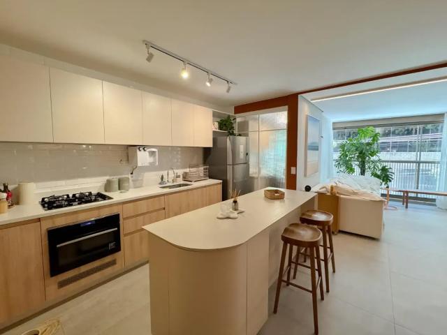 Apartamento para Venda em Rio de Janeiro/RJ Leblon 2 Quartos