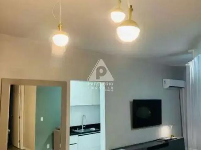 Apartamento para Venda em Rio de Janeiro/RJ Leblon 2 Quartos