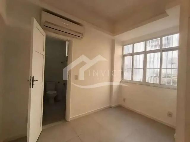 Apartamento para Venda em Rio de Janeiro/RJ Leblon 3 Quartos