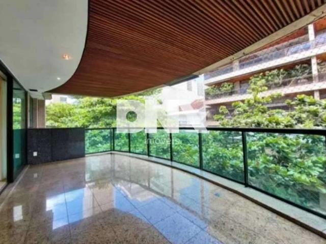 Apartamento para Venda em Rio de Janeiro/RJ Leblon 3 Quartos