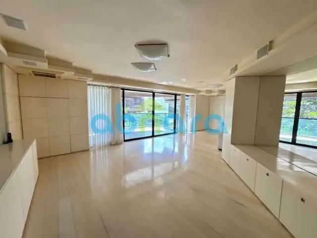 Apartamento para Venda em Rio de Janeiro/RJ Leblon 3 Quartos