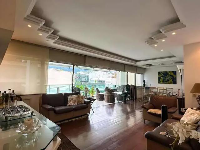 Apartamento para Venda em Rio de Janeiro/RJ Leblon 3 Quartos