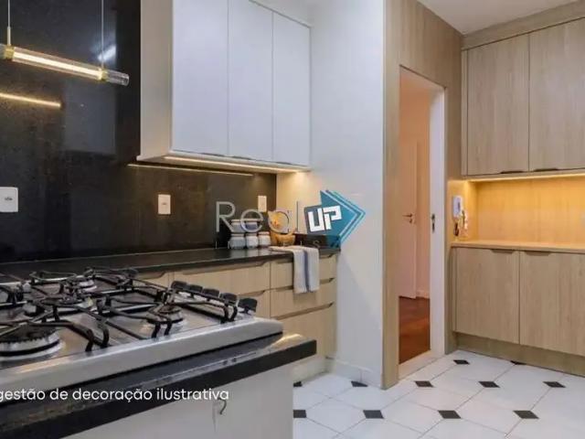 Apartamento para Venda em Rio de Janeiro/RJ Leblon 3 Quartos