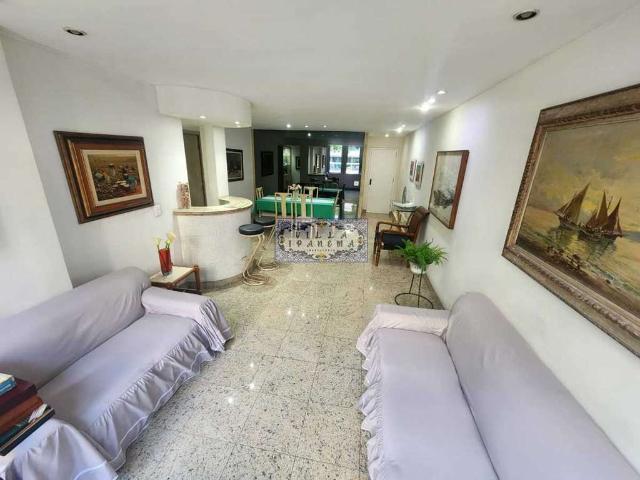 Apartamento para Venda em Rio de Janeiro/RJ Leblon 3 Quartos