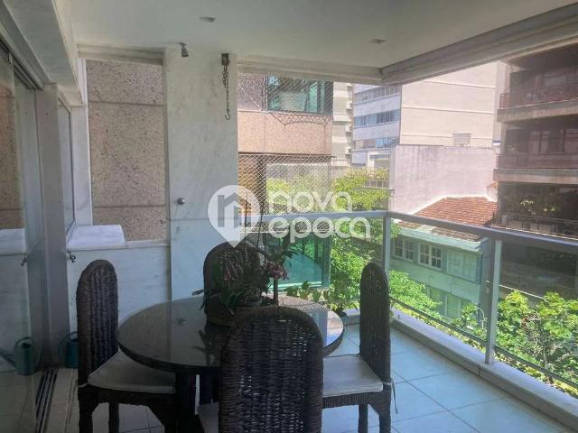 Apartamento para Venda em Rio de Janeiro/RJ Leblon 3 Quartos
