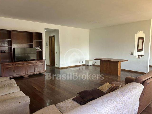Apartamento para Venda em Rio de Janeiro/RJ Leblon 4 Quartos