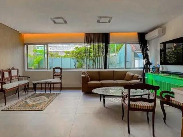 Apartamento para Venda em Rio de Janeiro/RJ Leblon 4 Quartos