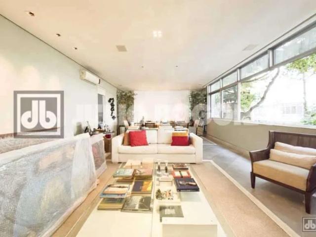 Apartamento para Venda em Rio de Janeiro/RJ Leblon 4 Quartos