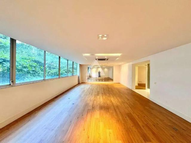Apartamento para Venda em Rio de Janeiro/RJ Leblon 4 Quartos