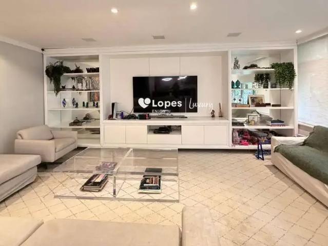 Apartamento para Venda em Rio de Janeiro/RJ Leblon 4 Quartos