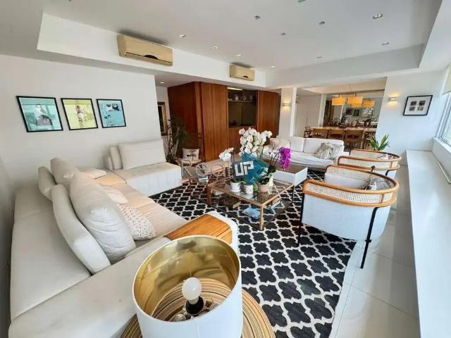 Apartamento para Venda em Rio de Janeiro/RJ Leblon 5 Quartos