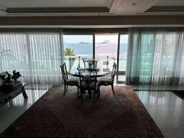 Apartamento para Venda em Rio de Janeiro/RJ Leblon 5 Quartos