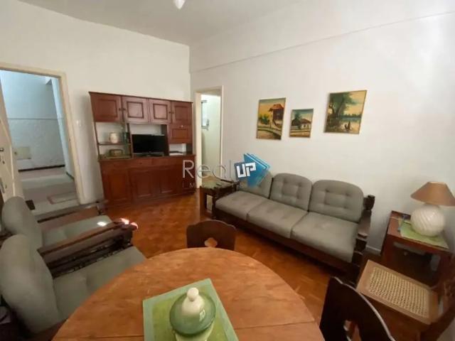 Apartamento para Venda em Rio de Janeiro/RJ Leme 1 Quartos