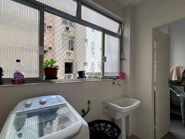 Apartamento para Venda em Rio de Janeiro/RJ Leme 2 Quartos