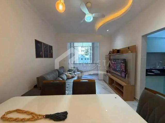 Apartamento para Venda em Rio de Janeiro/RJ Leme 2 Quartos