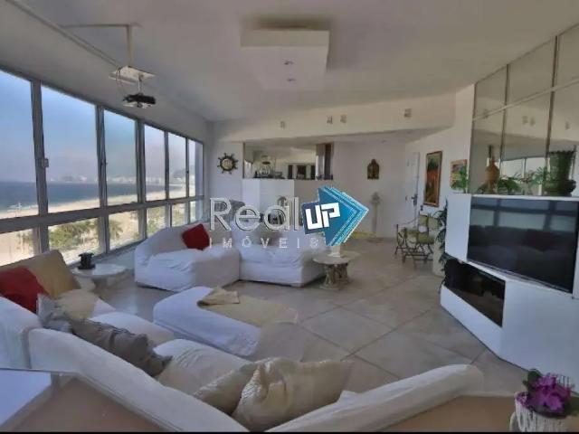 Apartamento para Venda em Rio de Janeiro/RJ Leme 3 Quartos