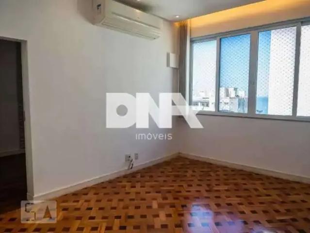 Apartamento para Venda em Rio de Janeiro/RJ Leme 3 Quartos
