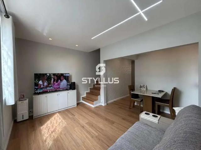 Apartamento para Venda em Rio de Janeiro/RJ Madureira 2 Quartos