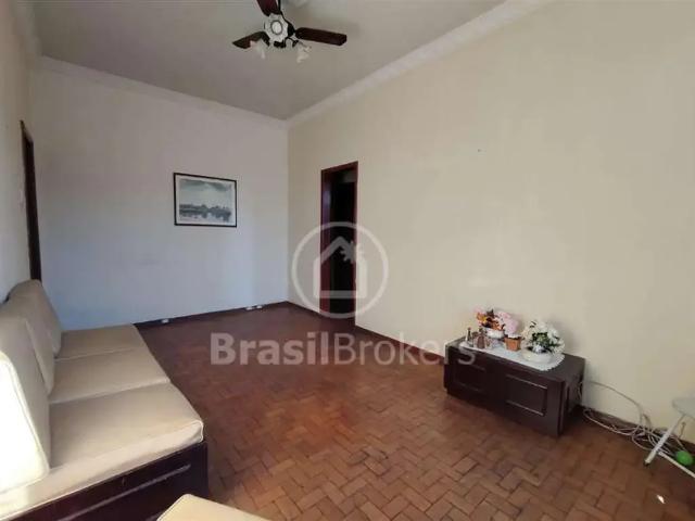 Apartamento para Venda em Rio de Janeiro/RJ Marechal Hermes 2 Quartos