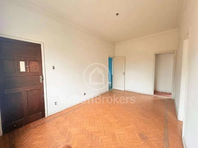 Apartamento para Venda em Rio de Janeiro/RJ Méier 2 Quartos