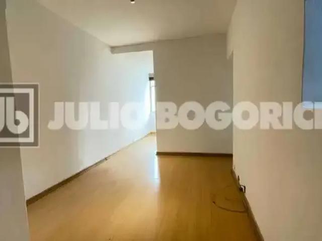 Apartamento para Venda em Rio de Janeiro/RJ Méier 2 Quartos