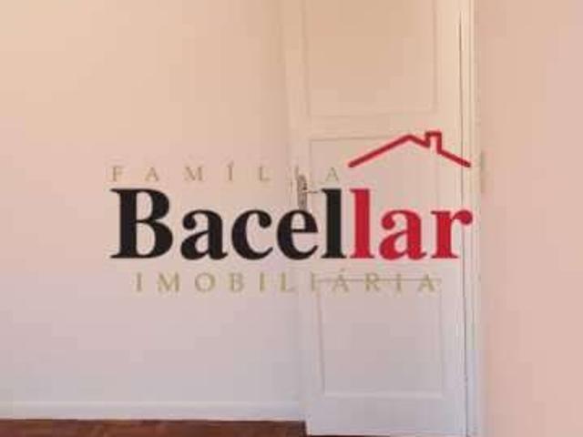 Apartamento para Venda em Rio de Janeiro/RJ Méier 2 Quartos