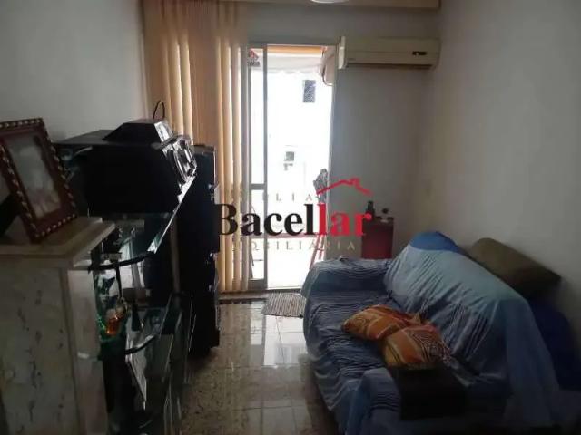 Apartamento para Venda em Rio de Janeiro/RJ Méier 2 Quartos
