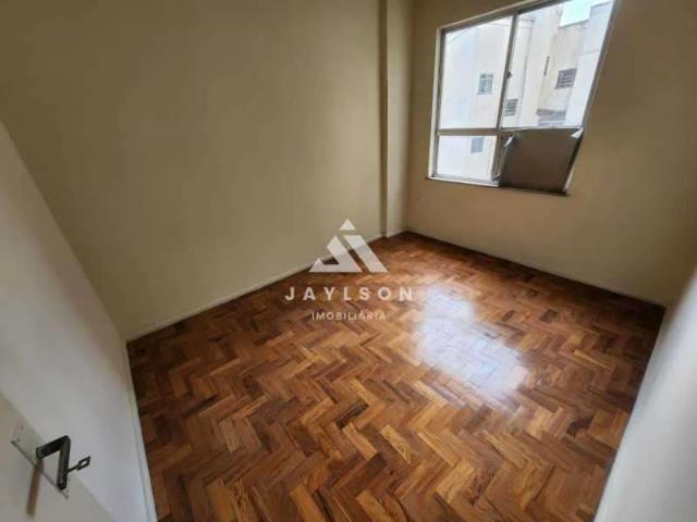 Apartamento para Venda em Rio de Janeiro/RJ Méier 2 Quartos