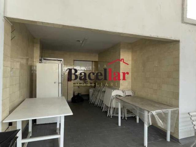 Apartamento para Venda em Rio de Janeiro/RJ Méier 2 Quartos