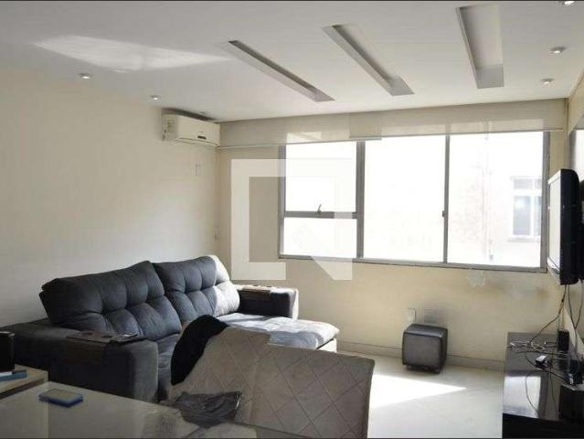 Apartamento para Venda em Rio de Janeiro/RJ Méier 2 Quartos