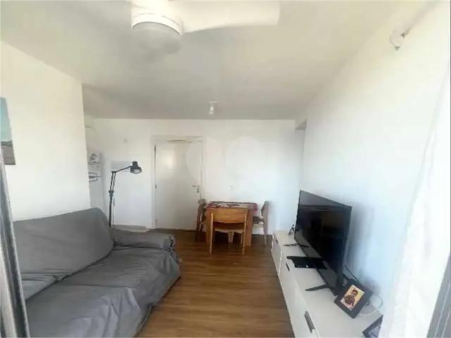 Apartamento para Venda em Rio de Janeiro/RJ Santo Cristo 2 Quartos