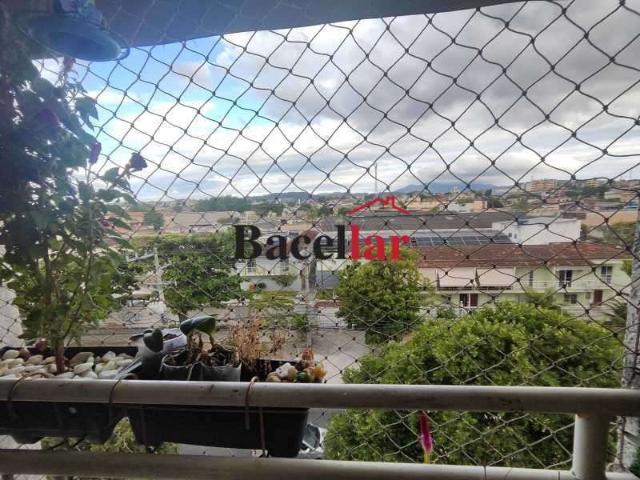 Apartamento para Venda em Rio de Janeiro/RJ Parada de Lucas 3 Quartos