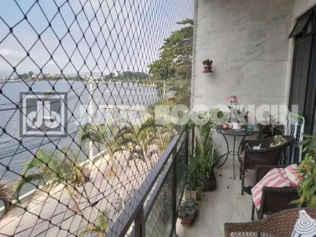 Apartamento para Venda em Rio de Janeiro/RJ Pitangueiras 2 Quartos