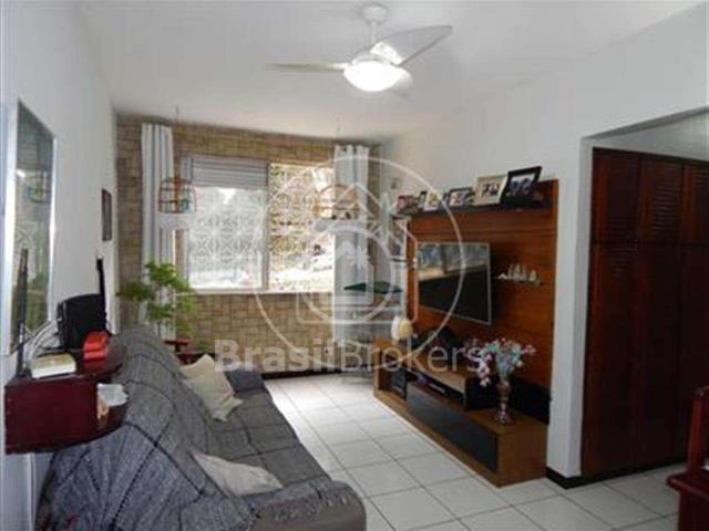 Apartamento para Venda em Rio de Janeiro/RJ Pitangueiras 2 Quartos
