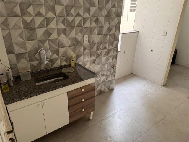 Apartamento para Venda em Rio de Janeiro/RJ Praça da Bandeira 3 Quartos