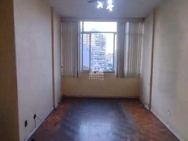 Apartamento para Venda em Rio de Janeiro/RJ Praça da Bandeira 2 Quartos