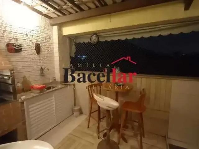 Apartamento para Venda em Rio de Janeiro/RJ Praça Seca 2 Quartos