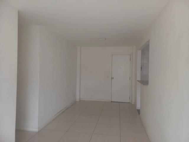 Apartamento para Venda em Rio de Janeiro/RJ Praça Seca 2 Quartos