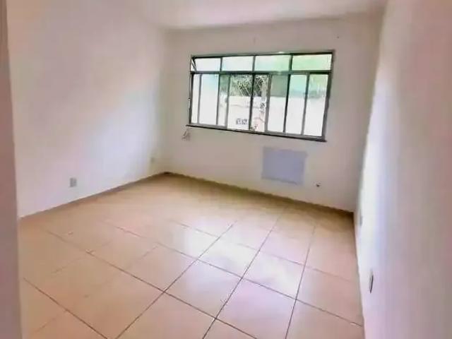 Apartamento para Venda em Rio de Janeiro/RJ Praça Seca 2 Quartos