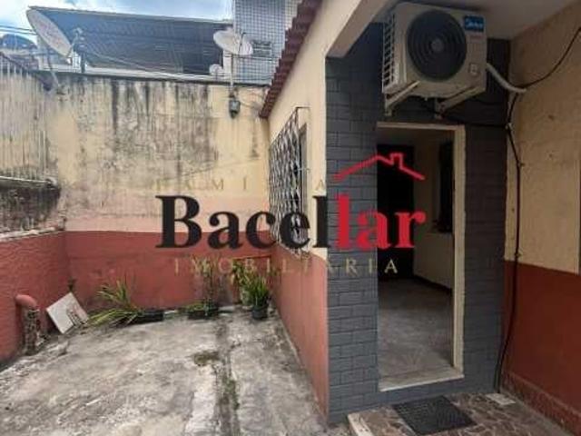 Apartamento para Venda em Rio de Janeiro/RJ Quintino Bocaiúva 2 Quartos