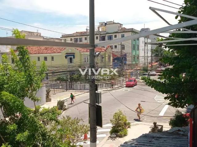 Apartamento para Venda em Rio de Janeiro/RJ Ramos 2 Quartos