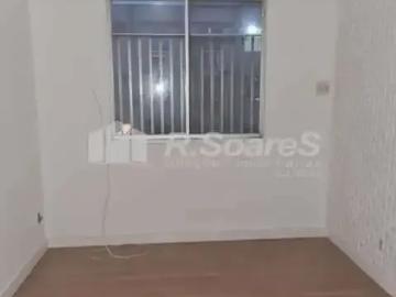 Praça Padre Miguel - Segurança, Garagem