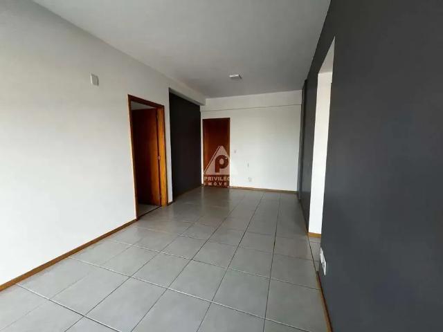 Apartamento para Venda em Rio de Janeiro/RJ Recreio dos Bandeirantes 2 Quartos