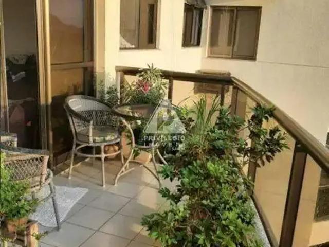 Apartamento para Venda em Rio de Janeiro/RJ Recreio dos Bandeirantes 2 Quartos