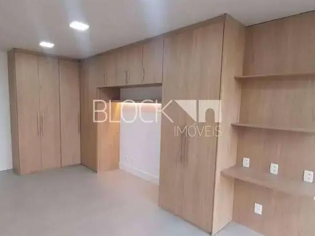 Apartamento para Venda em Rio de Janeiro/RJ Recreio dos Bandeirantes 2 Quartos