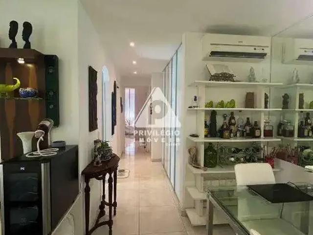 Apartamento para Venda em Rio de Janeiro/RJ Recreio dos Bandeirantes 2 Quartos