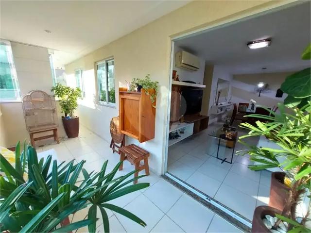 Apartamento para Venda em Rio de Janeiro/RJ Recreio dos Bandeirantes 3 Quartos